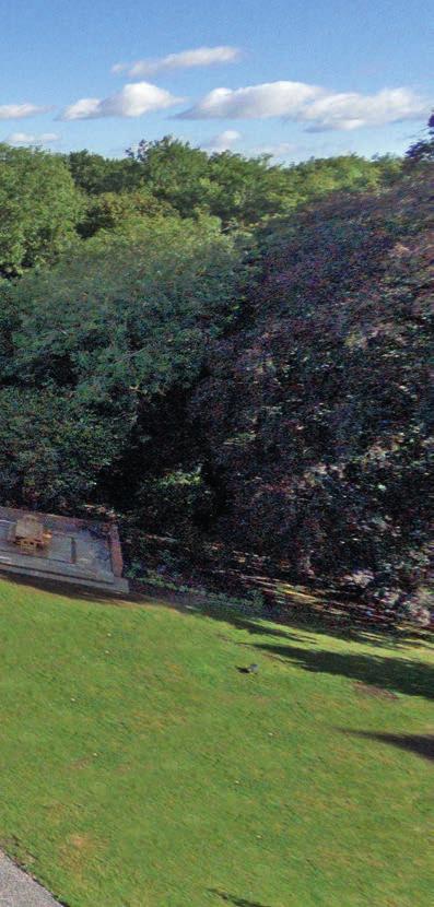 COPPER BEECH HOUSE CRAWLEY WINCHESTER HAMPSHIRE SO21 2QB Stockbridge 4.7 miles, M3 (Jct 9) 5.6 miles, Winchester 5.8 miles (London Waterloo 56 minutes), Andover 10.