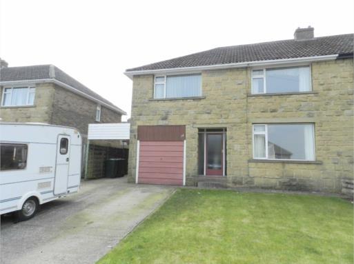STOCKS WAY SHEPLEY HD8 8DL FOUR DOUBLE BEDROOMED SEMI DETACHED FAMILY HOME IN THIS WELL REGARDED VILLAGE WITH GOOD LOCAL AMENITIES, SCHOOLING AND HAVING THE ADVANTAGE OF NO UPWARD CHAIN Offering