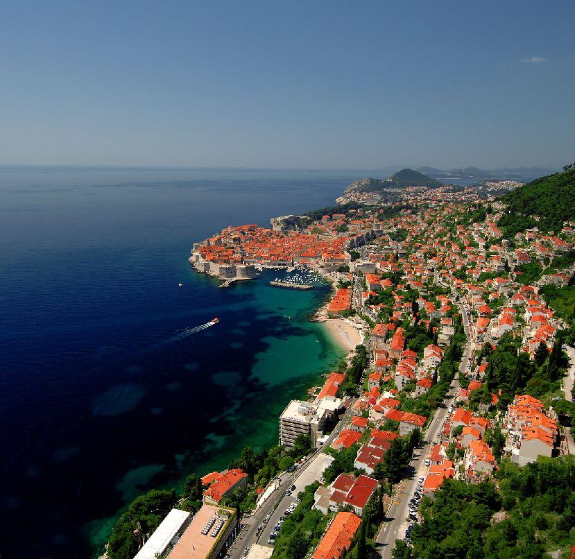 PERVANOVO S ARE LOCATED IN THE SUBURB OF LAPAD, A MERE TEN MINUTES AWAY FROM THE HISTORIC OLD CITY DUBROVNIK.