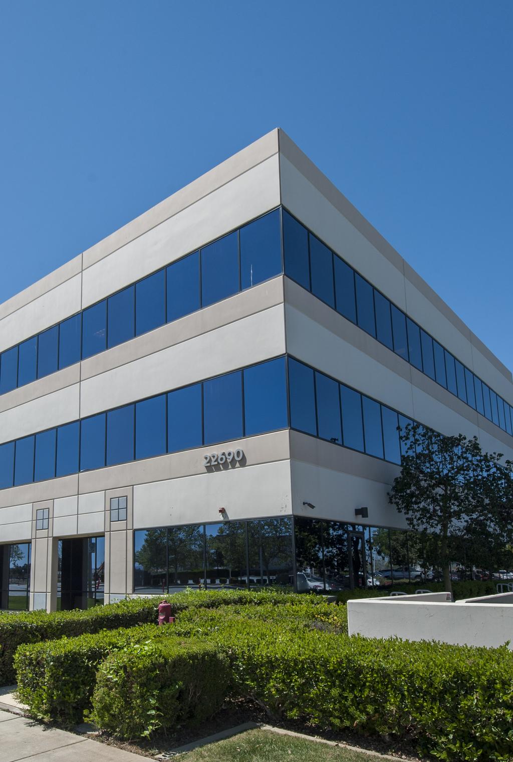 EXECUTIVE SUMMARY CBRE is pleased to present an excellent opportunity to acquire the Moreno Corporate Center, a Class A office building totaling 61,124 square feet in the desirable Inland Empire