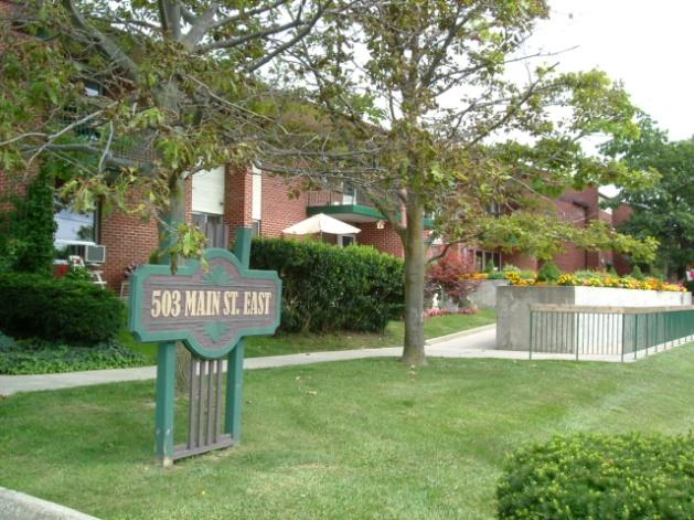 for Seniors (60+) 1 1 bedroom modified units Tenant parking