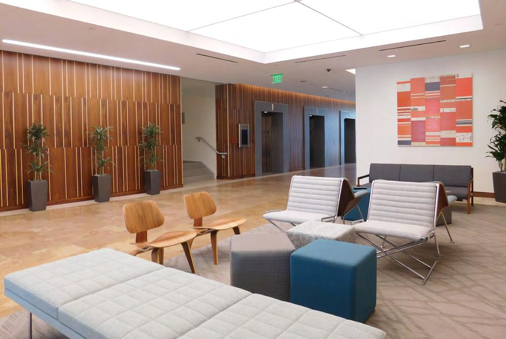 PREMIER CLASS A OFFICE PARK UP TO 75,310 RSF BUILDING 300 LOBBY Located off the Rialto Road entrance, Building 300 offers large and nearly column-free floor plates with expansive 13 ceilings and a