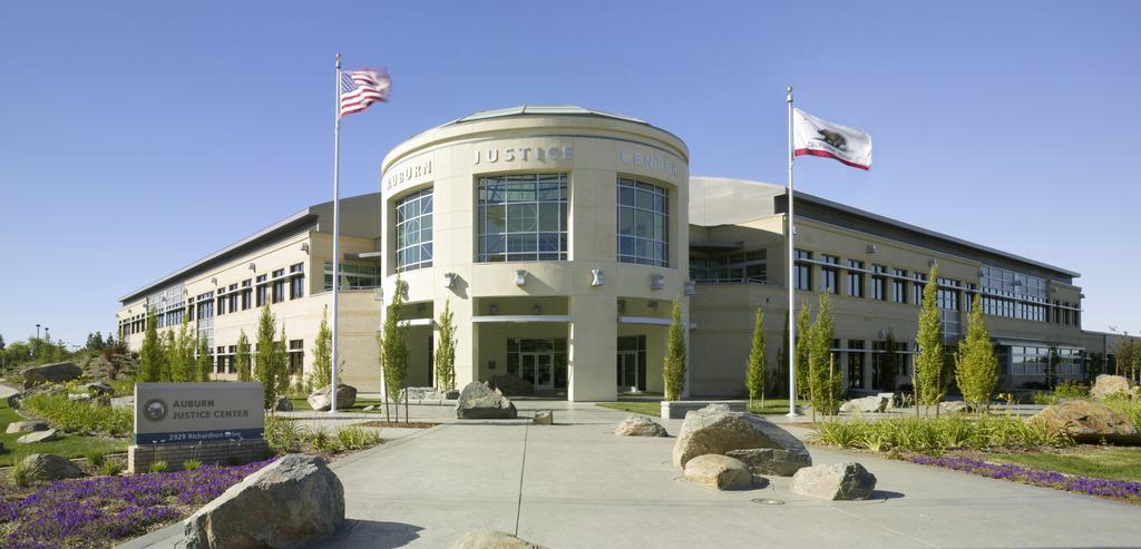 County of Placer New Auburn Justice Center // Auburn, California Law Enforcement A key challenge in collaboration was combining various departments that were previously housed in ten