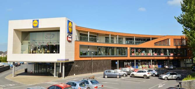 The property comprises a provincial shopping centre over two levels with a second floor level of offices.
