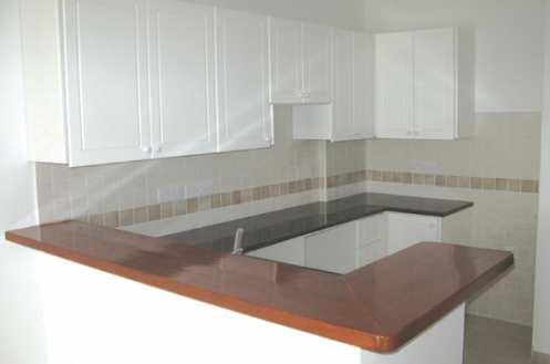 Fitted Kitchen cabinets Granite