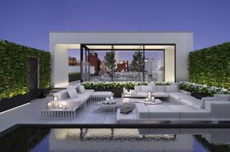 TERRACE 2,600sf private outdoor roof terrace 360 o views of downtown Manhattan Integrated fireplace Multiple