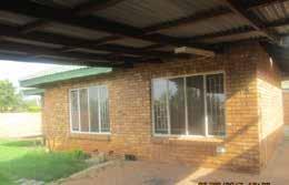 : ±R13 212 (REF: 827623) unit 2 frere road no 11, 11 esther roberts road, bulwer, durban Property situated close to all major