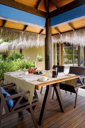 Day beds, swinging chairs and an alfresco dining area face the Indian Ocean.