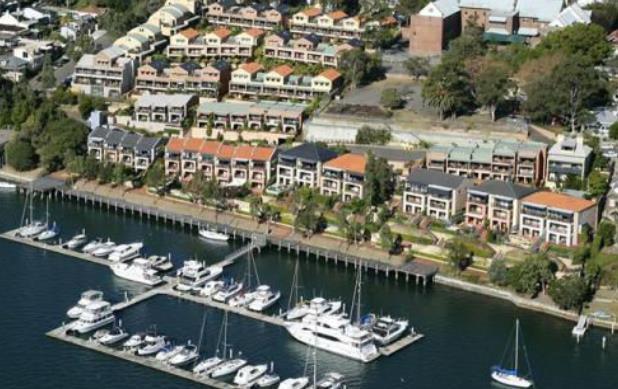 EXAMPLE HOPETOUN QUAYS, BIRCHGROVE, SYDNEY 3 COMMUNITY DEVELOPMENT LOTS EACH SUBDIVIDED BY A STRATA SCHEME, COMMUNITY FACILITIES (SWIMMING POOL), JETTY AND WHARF VALUE / BENEFITS: SEPARATELY REGISTER