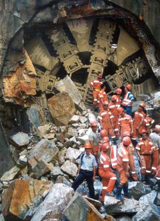 Tsing Kwai Tunnel Service Shaft at Lai King The Breaking Through of the TBM at Lai King Shaft the machine would then