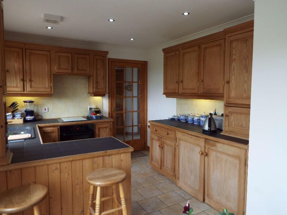 10m With countryside views to the fornt of property Kitchen : 5.02m x 2.