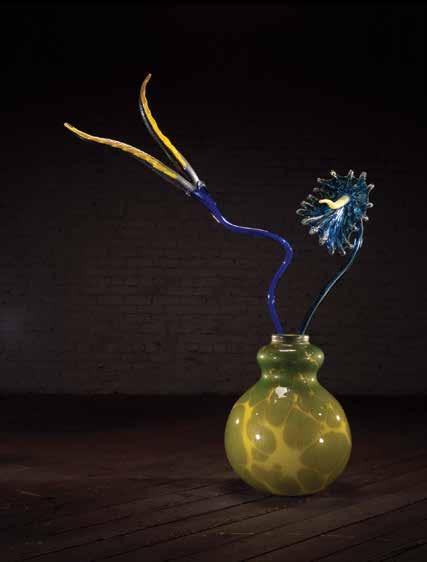 Dale Chihuly with Lino Tagliapietra and Ben Moore b.