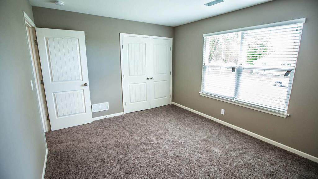 Offering Description Property Address: Total Offering Price: Number of Units: Summary 207-211 E Plum St, 406-412 S Monroe St, 416-421 Rachael Cir, Raymore, Missouri $1,880,726 / $188,072 per unit 10