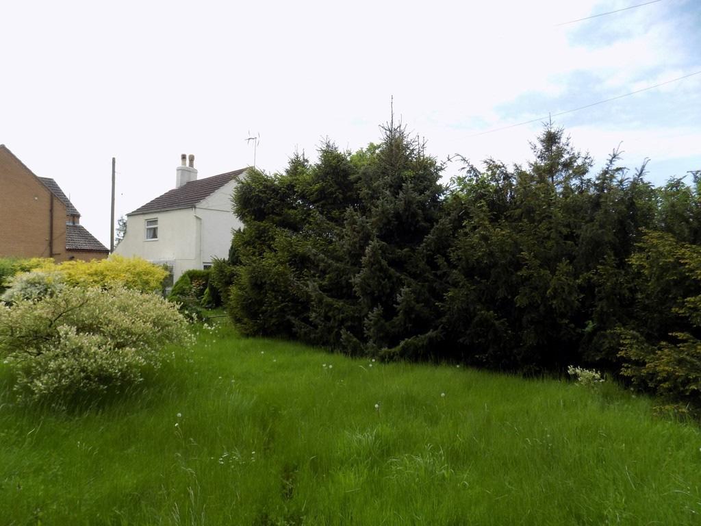 Sale by Auction A detached cottage situated on a large plot of approximately a third of an acre STMS.