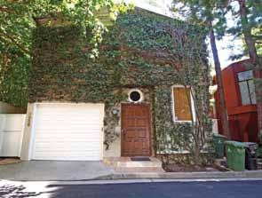 Detached Private garden Sherman Oaks, California 692,000 A large home of 3,200ft2 on a
