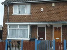 Captain Fold Road M38 9TZ Peel Estate, Little Hulton & Walkden 6339 C 75.06 per week This property is a house end terraced located in the Peel Estate area, Little Hulton and Walkden.