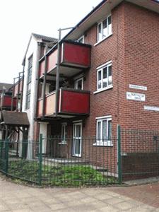 Flat Edinburgh House Rocket Way M3 5HX Islington, East Salford 6351 C 77.77 per week This property is a flat low rise located in the Islington area, East Salford.