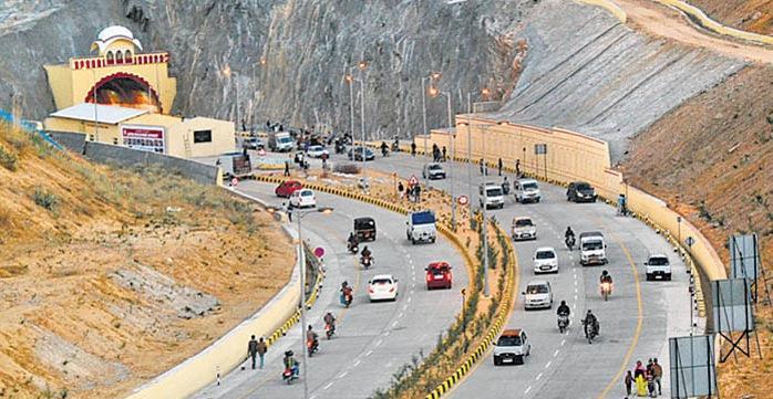 MAJOR PPP PROJECTS Ghat Ki Guni Tunnel (4-lane) Design-Build-Finance-Operate-Transfer