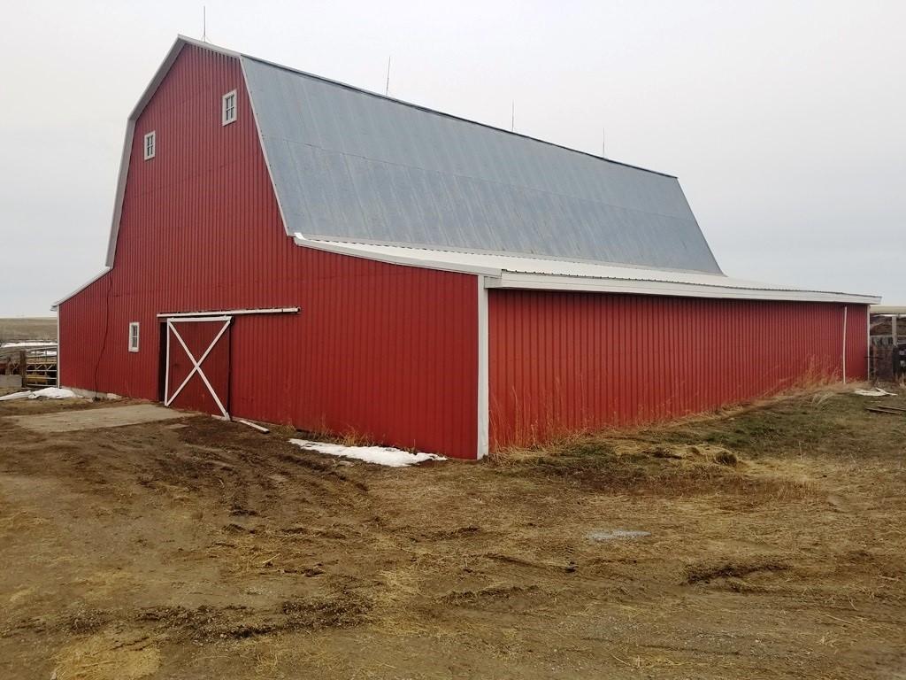 36 x 64 barn with second floor hay loft.