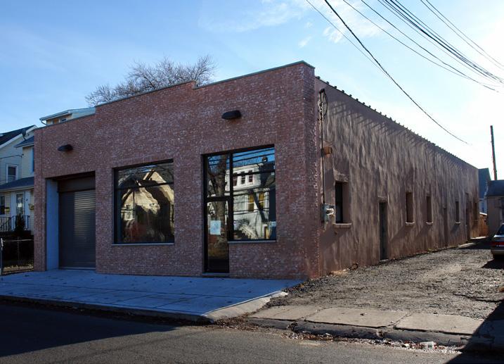 Retail/Investment 4,000± SF building available 4,722±