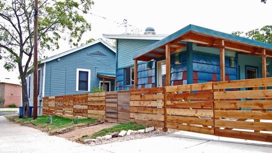 ADU INITIATIVES OUTSIDE OF LA ALLEY FLAT INITIATIVE (AUSTIN) Project Overview: The Austin Alley Flat Initiative creates a streamlined process and offers a set of incentives for