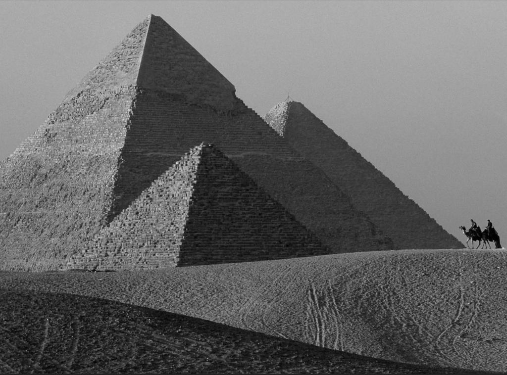 Iconic Building in History If you look at the Ancient Egyptian pharaohs, did they intentionally design and build the iconic Pyramids in