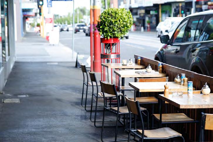 ABUNDANT LIFESTYLE OPPORTUNITIES Start your weekend with a tram ride to Burke Road Camberwell for an amazing Café