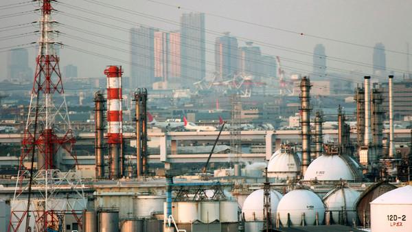 Emissions Trading in Tokyo The Tokyo Metropolitan Government developed the Emissions Trading System (ETS), which is the world s first cap-and-trade program at the city level that targets