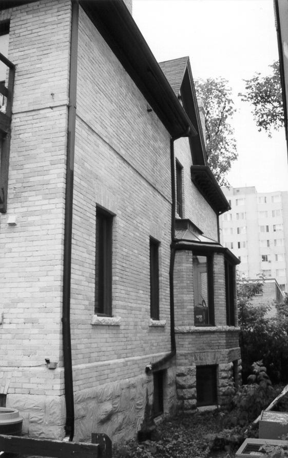 26 EDMONTON STREET J.W. HARRIS HOUSE Plate 10 J.W. Harris House, south façade.
