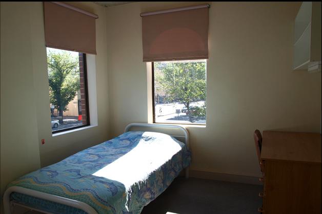 com Price per week: From AUD 208 46 single rooms and 6 twin share rooms bedroom only, hostel accommodation with shared common areas, bathrooms and cooking facilities small building, very clean and