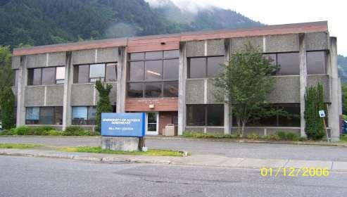 UNIVERSITY OF ALASKA OVER-THE-COUNTER COMMERCIAL BUILDING SALE Reference 4 BILL RAY CENTER OFFICE BUILDING AND PARKING LOT DISPOSAL PLAN LOCATION: 1108 F Street Juneau, Alaska 99801 22,000 square