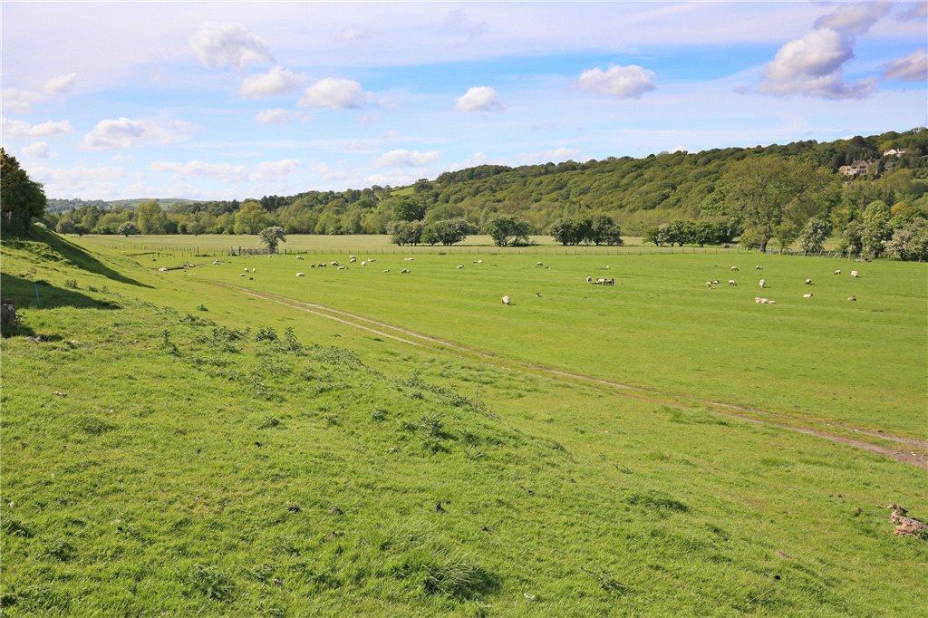 The Former Piggery Hadfield Farm Ilkley West Yorkshire LS29 9TB For Sale by Informal Tender Closing Date Noon Friday 7 th August 2015 (unless sold prior) Guide Price - 275,000 GENERAL REMARKS In