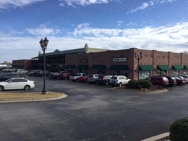 Office/Retail Space for Lease in French Quarter 1638-B E Republic Rd,