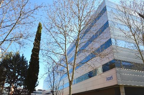 4. Assets Acquired in 2017 SANTIAGO DE COMPOSTELA 96 (Madrid) OFFICE BUILDING Acquisition Date: November 2017 GLA: 14,731 sq m + 182 parking units Tenant: Audiencia Provincial de