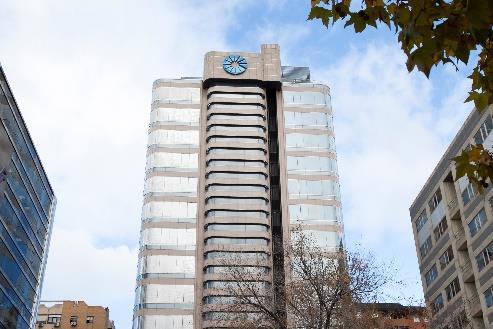 It consists of 4,038 m² of office space and is fully rented to Gas Natural Fenosa. AVDA.