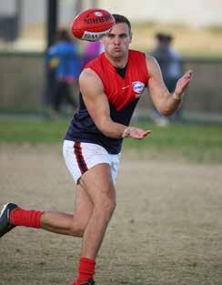 DIVISION 1 ROUND WRAP ST ALBANS MAKE A LATE FINALS PLAY By KEVIN HILLIER ST. ALBANS could be in the five by the end of the weekend if they win on Saturday, and as I think, Spotswood lose to Altona.