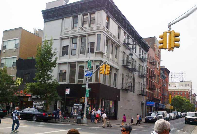 Prime Retail and Commercial Space for Lease in Manhattan s Lower East Side 291 Grand Street N e w y o r k, n e w y o r k 1 0 0 0 2 Location Highlights exceptional location on the corner of Grand and