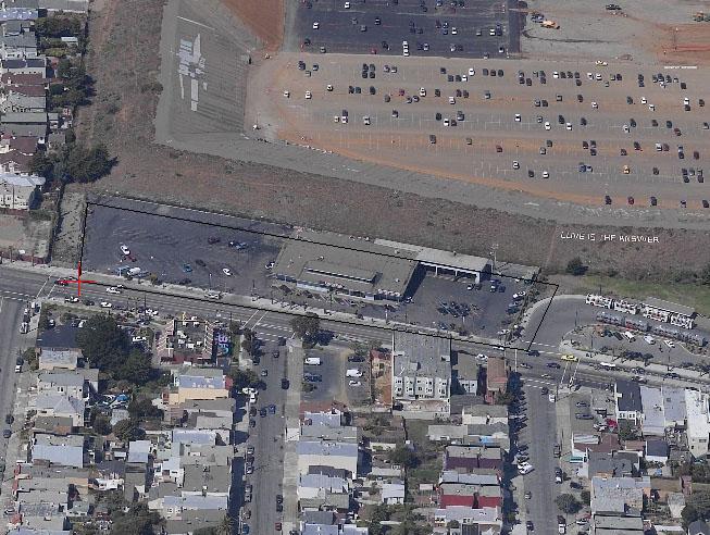 Aerial Photo SUBJECT PROPERTY Please note: This aerial photograph was taken circa 2009 and does