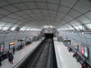 photo: HJ Imhoff photo: HJ Imhoff Bilbao Metro Stations Plaza Circular 2 48008 Bilbao http://wwwmetrobilbaonet The curved glassy structures - or