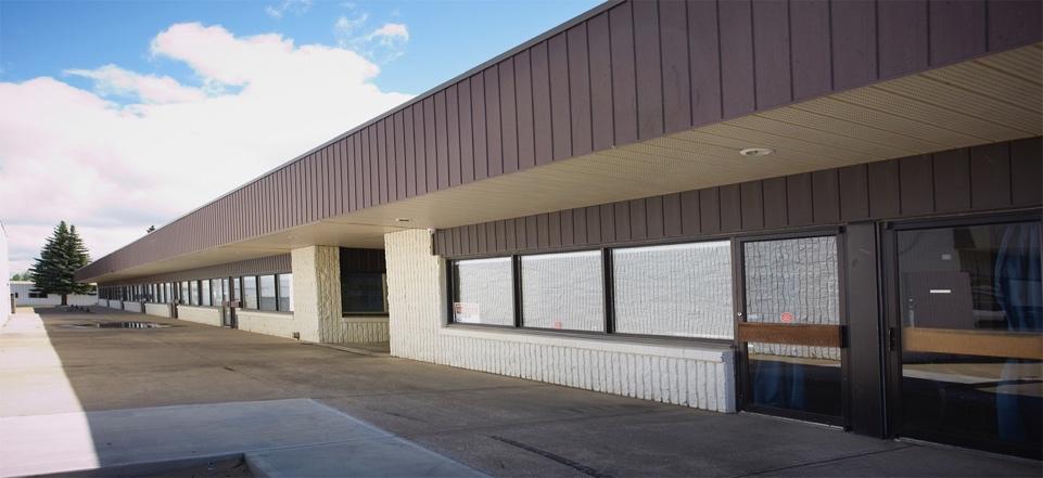 completely developed & renovated Prime location located only minutes from Alberta s Industrial Heartland and in close