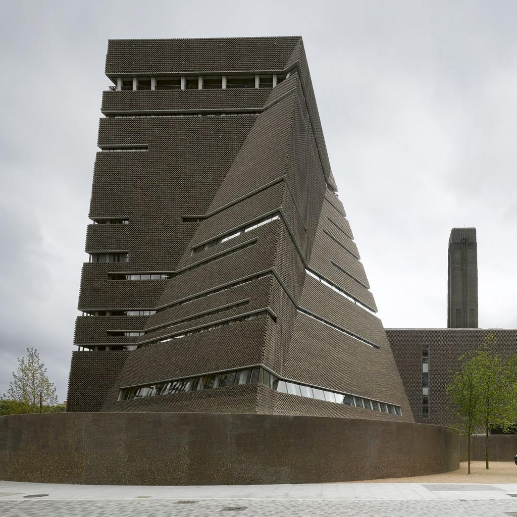 Jacques Herzog Tate Modern Londres Miguel Galiano Jacques Herzog (Basel, 1950) studied architecture at the ETH of Zurich between 1970 and 1975, and founded Herzog & de Meuron with Pierre de Meuron in