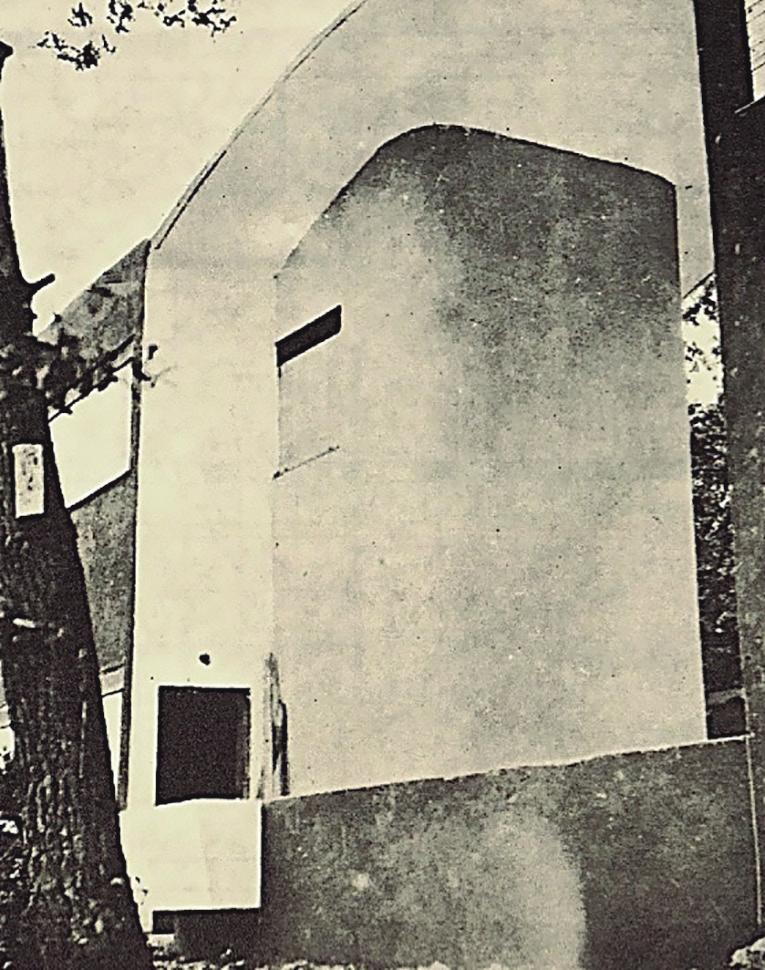This created space could then be made into actual space in the next building, Through the careful editing and arranging of the photographs of his architecture, without lying, Le Corbusier depicted