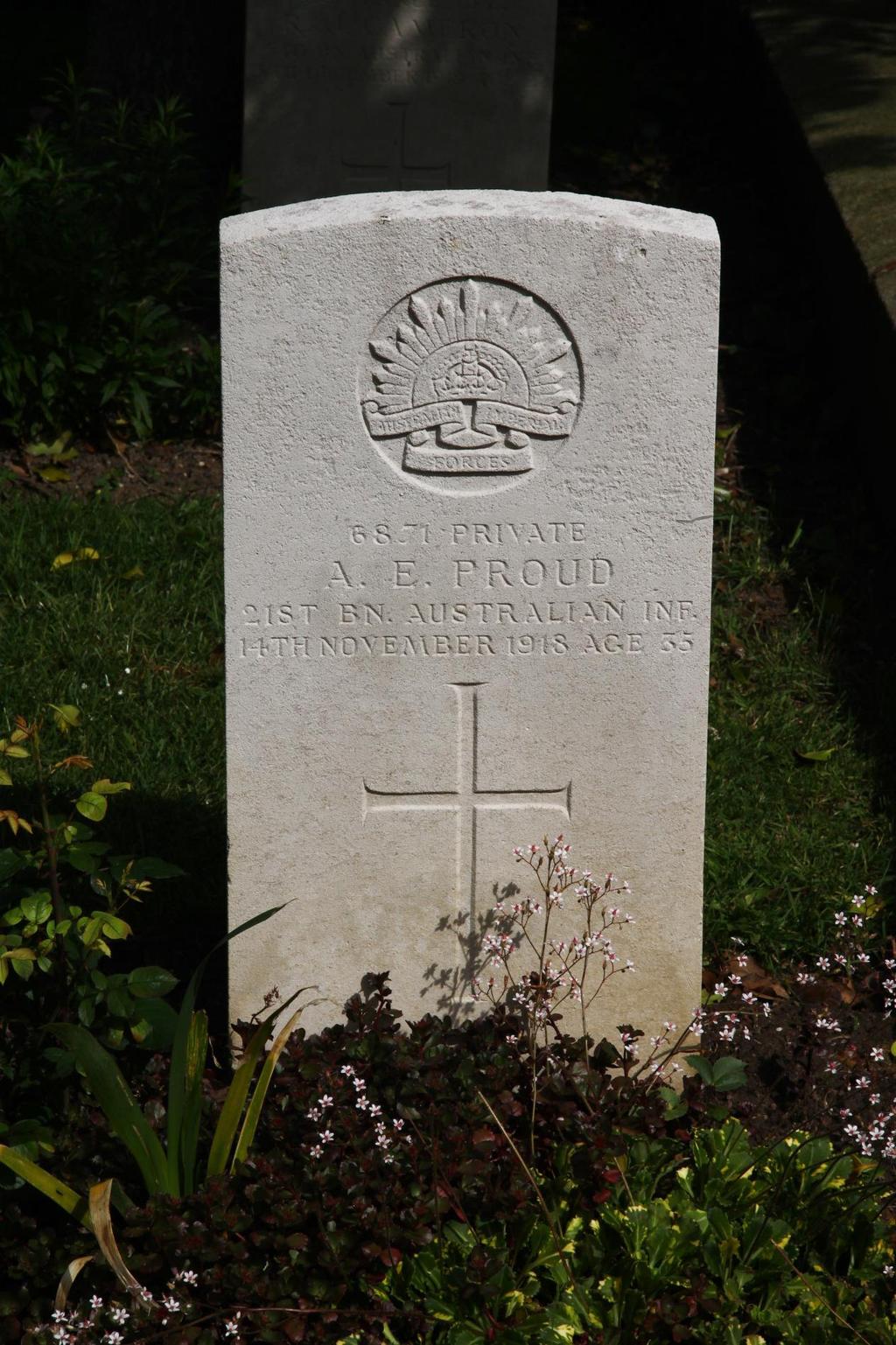 Photo of Private A. E. Proud s CWGC headstone in St.