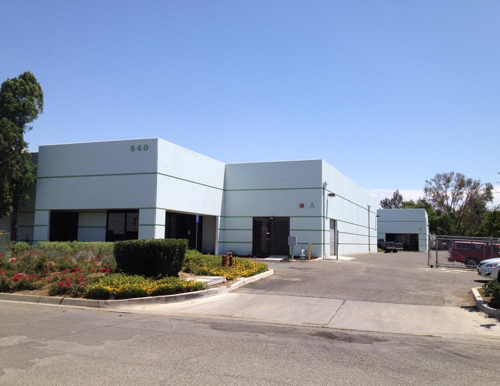 ±12,140 SF INDUSTRIAL BUILDING FOR SALE SINGLE OR DUAL