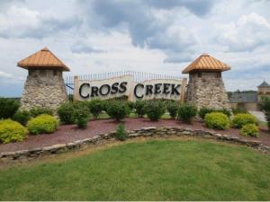 Customer Only Report 1 Christian Unit #: The Woodlands At Cross Creek Branson, MO 65616 $299,000 60011898 Land/Lots Residential Lot Active County: Taney List Price: 299,000 Subdivision: Cross Creek