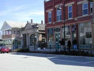 Village of Frankfort HISTORIC DOWNTOWN FRANKFORT VILLAGE OF FRANKFORT HIGHLIGHTS 2010 Population 17,782 Average Household Income $130,648 Median Home Price $376,724 Recently ranked 36th in the