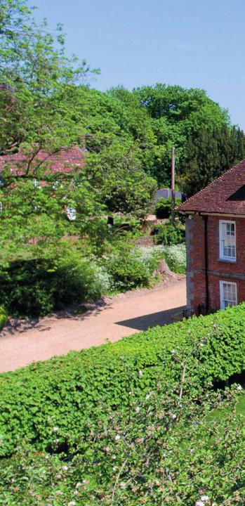 Situation Gussage House sits in delightful gardens and grounds on the edge of the small village of Gussage All Saints within the Cranborne Chase Area of Outstanding Natural Beauty.