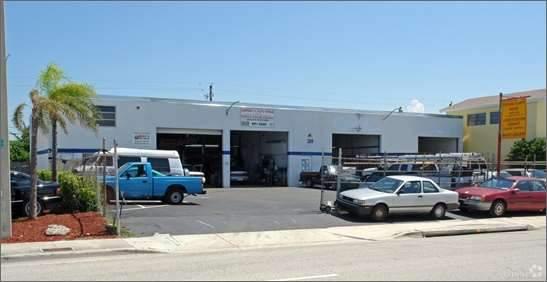 COMPARABLE SALES 320 NE 44th St Oakland Park, FL 33334 Auto Repair Building of 5,000 SF Sold on 9/29/2017 for $800,000 Public Record buyer Tole Electric Inc 1200 Stirling Rd Dania Beach, FL 33004