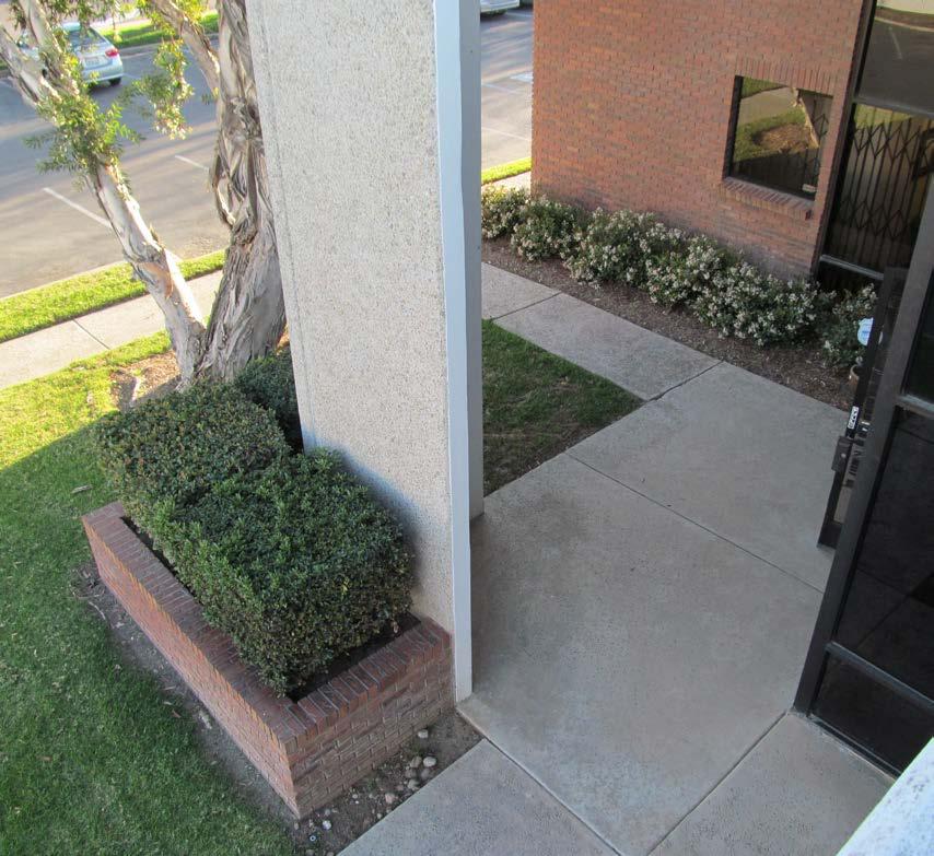 x 12 ) grade level door Private balcony Several window lined offices Frontage on Arjons Drive Good access to I-805