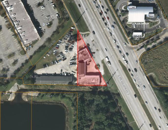Property Details PRICE LEASE SPACE BUILDING SIZE BUILDING TYPE ACREAGE $2,000/mo. 1,172 sf 11,291 sf Retail/Office 1.51 AC Excellent sublease opportunity!